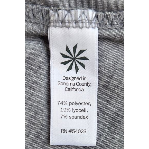 Athleta Yogini Tank Top XL Cross Back Studio to Street Wicking Gray Activewear - Picture 5 of 7